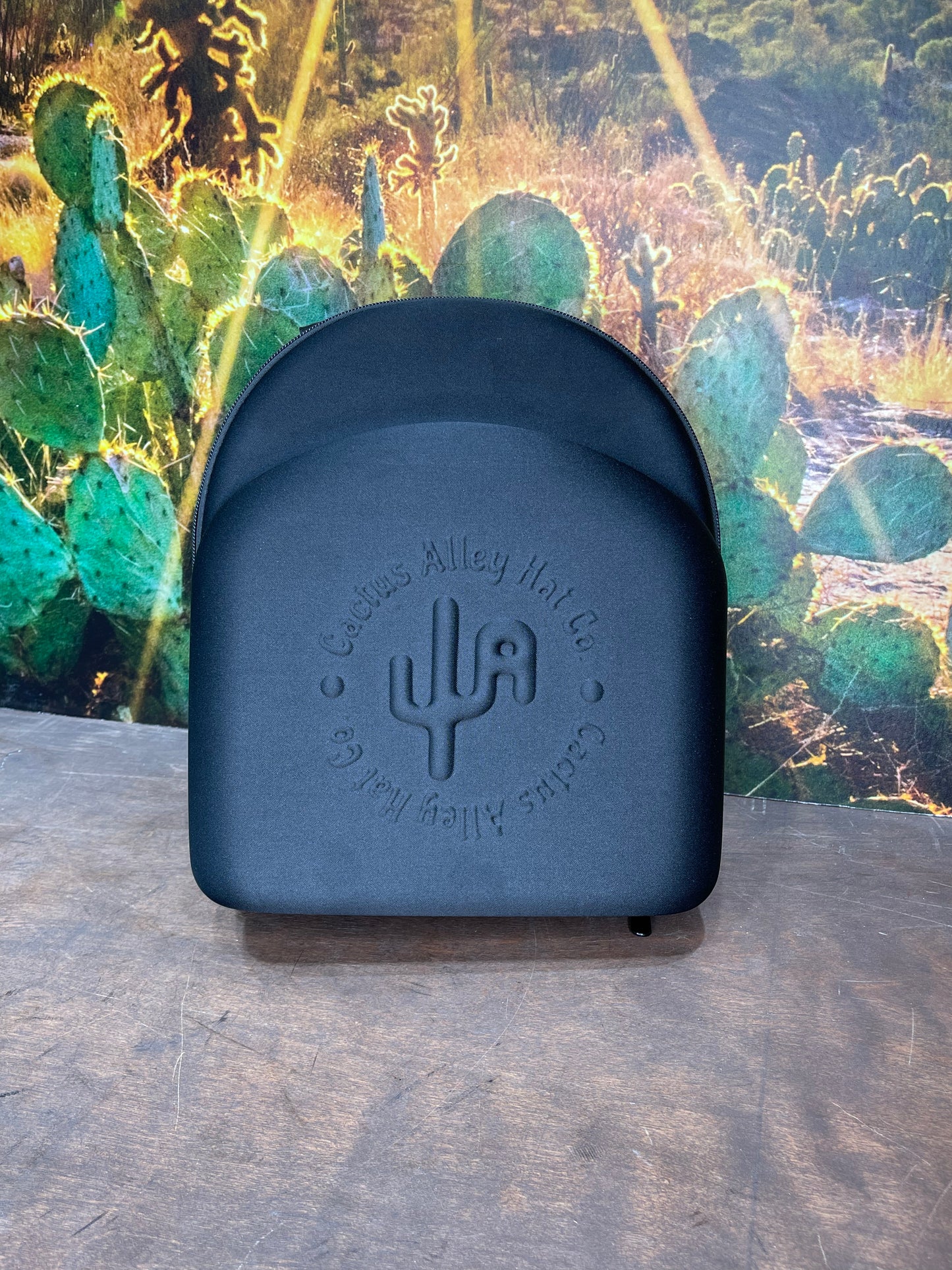 Cactus Alley Cap Carrying Case